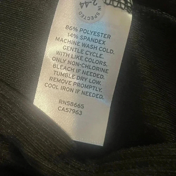 Long Abound Black dress - Picture 2 of 4